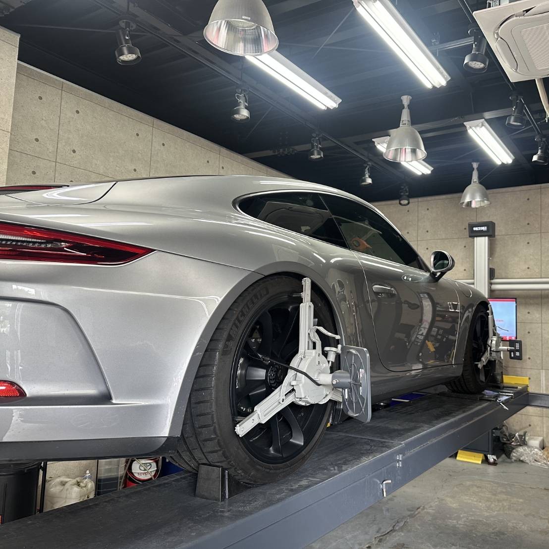 札幌 四輪アライメント調整 施工事例 1